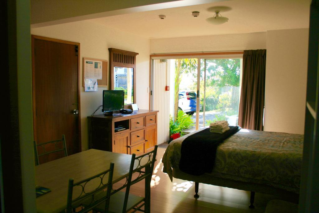 Sea Vista Apartments Okura Bush 外观 照片