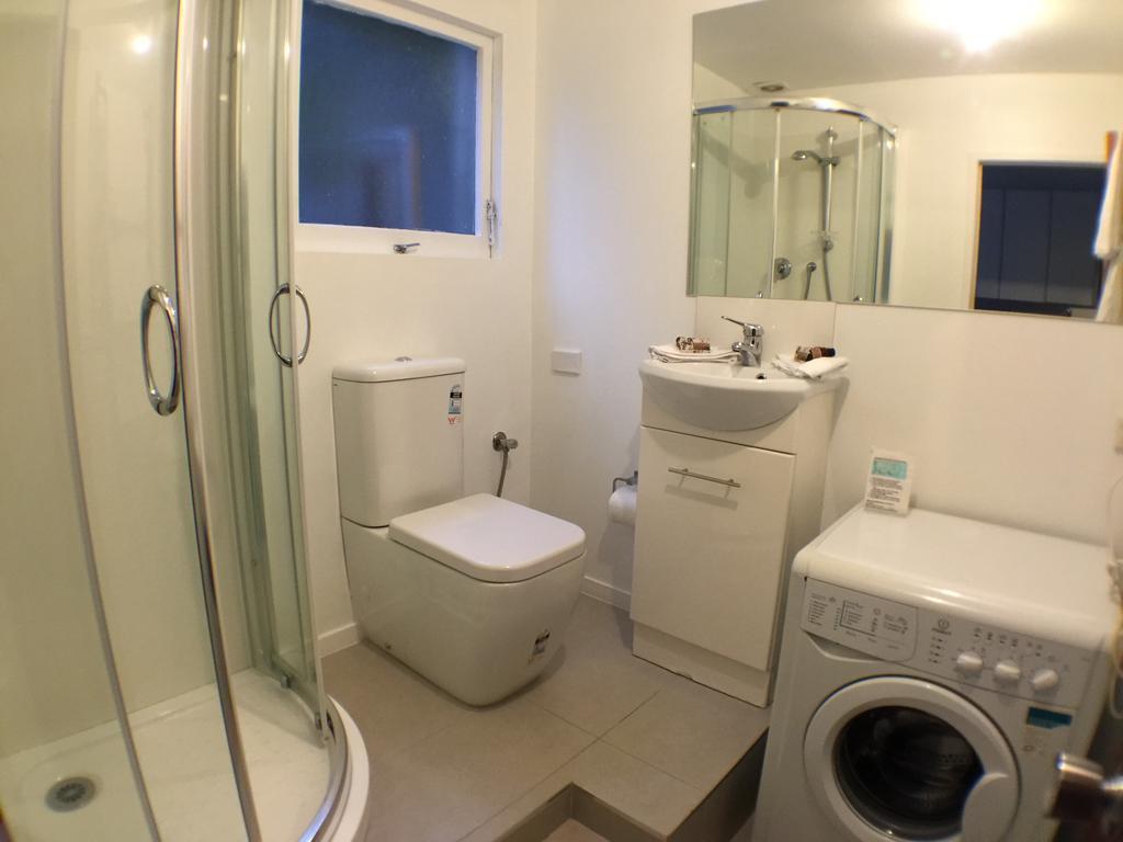 Sea Vista Apartments Okura Bush 外观 照片